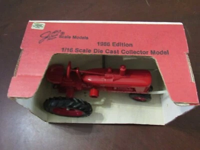 SCALE MODELS 6-8-86 DYERSVILLE SUMMER FESTIVAL 1986 EDITION CASE TRACTOR - NIB - Image 1 of 4