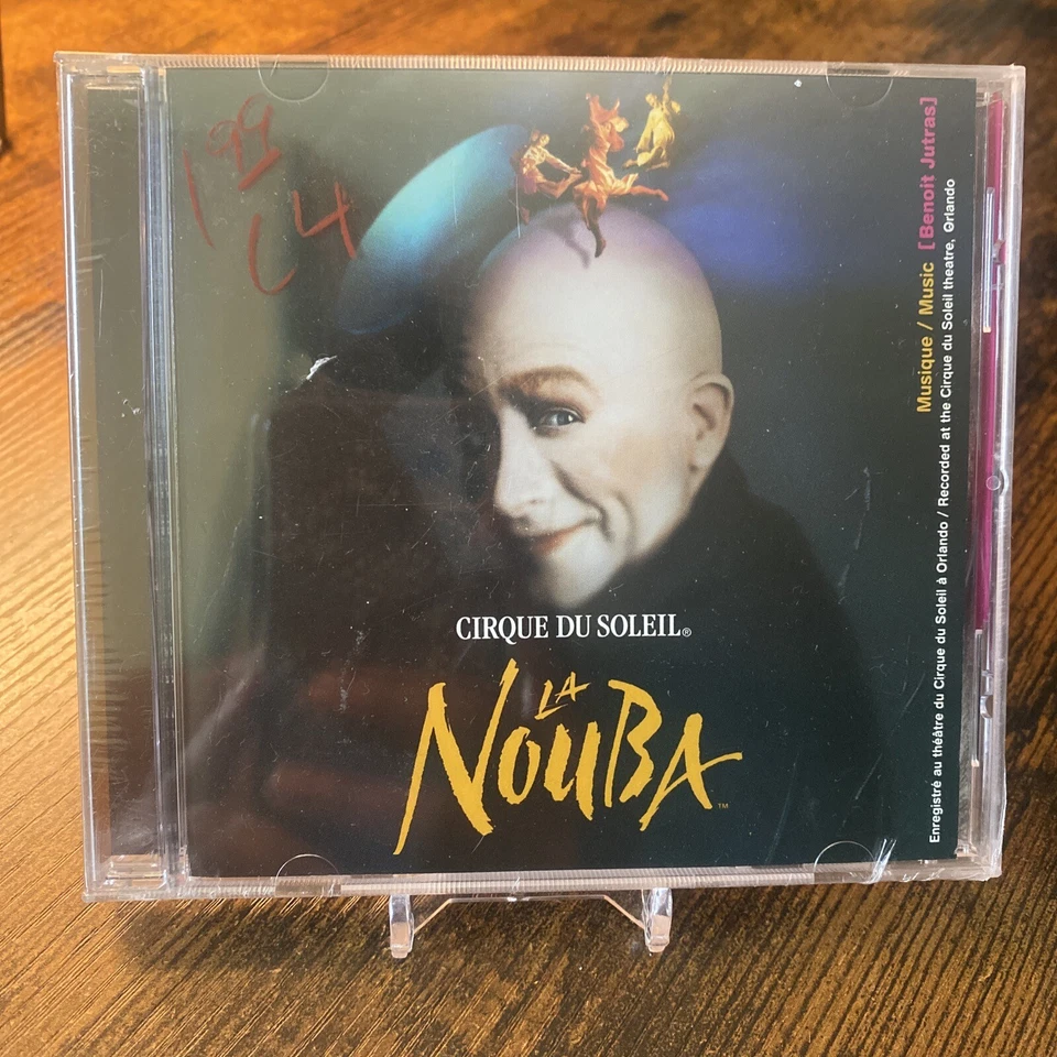 La Nouba Cirque Du Soleil 1999 by Benoit Jutras