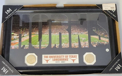Highland Mint Texas Longhorns Football Plaque w/ Commemorative Coins Pano 20×12 Cover