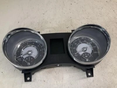 11 Chrysler 300 Limited 2011 cuadro de instrumentos velocímetro S Foto 1 de 4