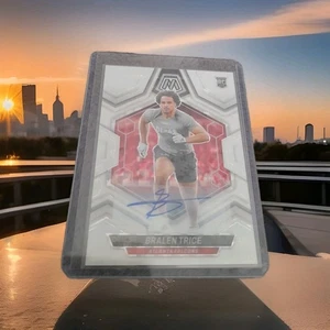 Bralen Trice 2024 Mosaic #363 White Mosaic Prizm RC Auto PSA 10 GEM MT-Falcons - Bild 1 von 2
