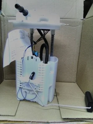 Conjunto de bomba de combustible Dodge Caravan 11-20 3,6 litros Foto 1 de 4