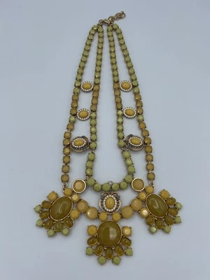 J. Collar babero Crew único tono dorado grueso piedras amarillas y verdes llamativo Foto 1 de 4