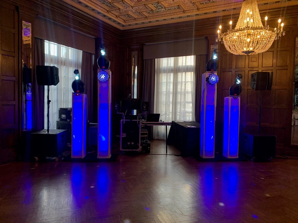 (2)American DJ ADJ ACCU SCAN 250 DMX Scanner Lights w/ Original Boxes - Working - Image 1 of 4