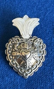 NEW C. POLLACK AMERICAN WEST CACTUS FLOWER HUMMINGBIRDS HEART ENHANCER PENDANT - Picture 1 of 9