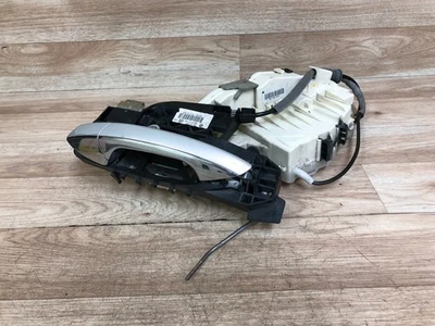 MERCEDES BENZ OEM W221 S550 S600 TRAVA DE ATUADOR DE PORTA LATERAL TRASEIRA DO MOTORISTA 3 - Imagem 1 de 4