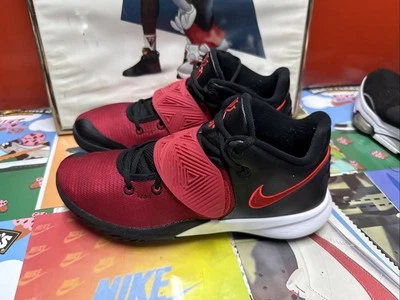 Talla 11.5 - Nike Kyrie Flytrap 3 Bred 2020 usadas rojas y negras buen estado Foto 1 de 4