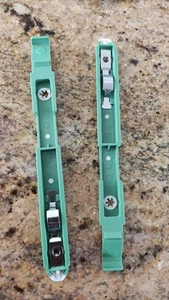 Dell Computer Hard Drive Plastic Mounting Rails-Green-1 Pair. - Bild 1 von 2