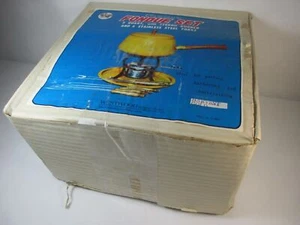 Vintage Westwood Aluminium Fondue Set Ernte Gold Farbe Komplett 2 Quart Set - Bild 1 von 3