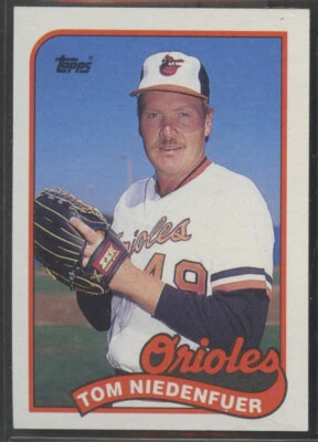 1989 Topps #651 Tom Niedenfuer Baltimore Orioles - Image 1 of 2