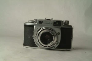 Minolta A 35mm camera - Picture 1 of 3
