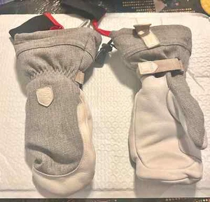 HESTRA Women's Patrol Gauntlet Mitt Glove - 6 - Light Grey - Picture 1 of 1