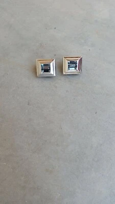 1979-84 OLDSMOBILE DELTA 88 WINDOW SWITCH RELAY ONE BUTTON 5 PRONG 1979-1984  - Image 1 of 3