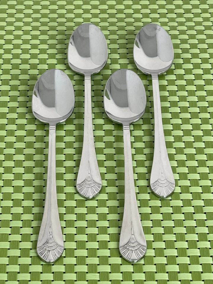 World Tableware MANHATTAN Stainless 4 Iced Tea Spoons WT Art Deco Flatware 7 3/4 - Image 1 of 4