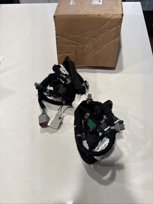 Nuevo Arnés de cableado de puerta delantera GM 87864499 Chevrolet Blazer 85728312 Foto 1 de 4