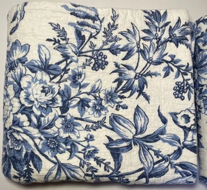 2 Laura Ashley Pillow Shams King Blue Floral Cotton Cottage 281 - Picture 1 of 13