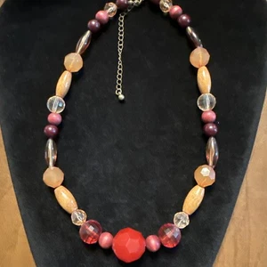 Vintage Beaded Necklace Red Faceted Plastic Beads Wooden Beads 18”-22” (Lot# 576 - Picture 1 of 5