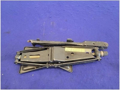 1993-1997 Pontiac Firebird Firehawk 5.7L Emergency Scissor Jack 2676 - Image 1 of 4