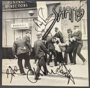 SIGNIERTES Sham 69 "I Don't Wanna" 12x12 Foto - Jimmy Pursey, Dave Parsons +2 - Bild 1 von 9