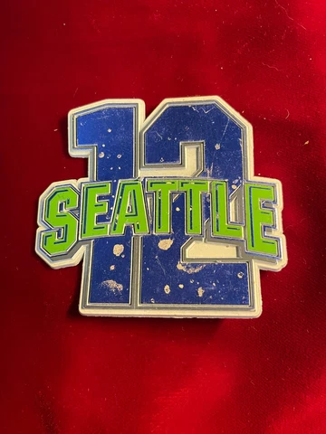 NFL Seahawks Seattle 12 Twelfth Man Fan Die Cut Vinyl Fridge Magnet 2.75" Cover