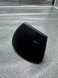 Logitech MX Vertical Ergonomic Mouse M-R0074 No Dongle. 12 - Picture 1 of 3