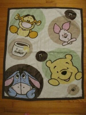 Трудно найти коричневое отделочное детское одеяло Disney Winnie the Pooh Tigger Piglet Eeyore Hunny - Изображение 1 из 4