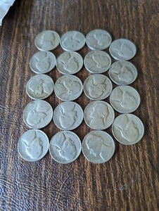 Vintage Jefferson Nickels from the 1946-1958 Lot of 19 Circulated ~ JN019 - Picture 1 of 2