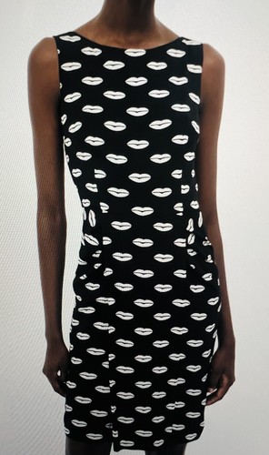 Abito Prada seta crepe nero con labbra bianche stampa grafica in 38IT