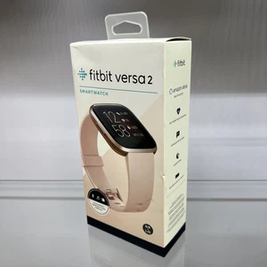Reloj inteligente Fitbit Versa 2 FB507RGPK rastreador de actividad rosa cobre TOTALMENTE NUEVO - Imagen 1 de 6
