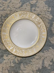 Wedgwood Gold Florentine W4219 - Salad Plates, 8” Set 4 - Picture 1 of 3