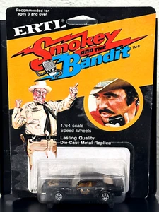 1980 ERTL SMOKEY & THE BANDIT 1:64 PONTIAC TRANS AM ON NICE CLEAN CARD! VINTAGE! - Picture 1 of 5