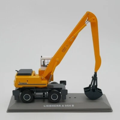 ixo 1:72 Construction Equipment Liebherr A 954 B Excavator Diecast Car Model - Image 1 of 4