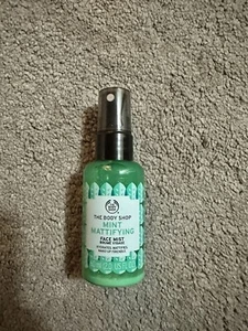 The Body Shop Mint And Rose Mattifying Face Mist 60ml - Picture 1 of 2