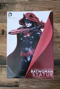 Batwoman Statue 3565/5200 Cover Girls of the DC Universe Artgerm - Picture 1 of 7