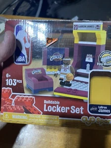 NBA LeBron James Locker Set Labron Missing - Picture 1 of 9