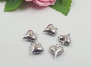 10pz ciondoli cuore bombato in acciaio inox 15x13mm colore argento scuro - Foto 1 di 2