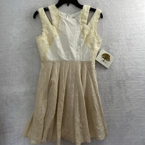 Missy Robertson Youth Dress Beige Medium Geometric Lace Short Sleeve Zip - Picture 1 of 9