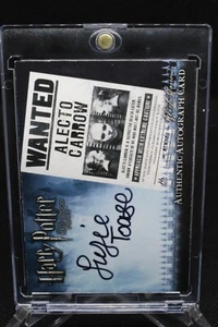 Suzanne Toase als Alecto Carrow authentisches signiertes Autogramm - Harry Potter Karte - Bild 1 von 2