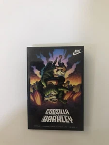 Vintage 1992 Charles Barkley Godzilla Tokyo Clash Shirt Pin 3x2 - Bild 1 von 3