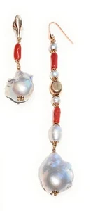 Orecchini con corallo naturale perle barocche grigie fresh water argento rosé - Foto 1 di 8