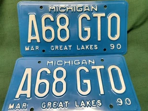 Coppia di targhette personalizzate vintage Michigan ""A68 GTO"" ~ mai usate! PM - Foto 1 di 8
