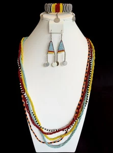 ECHTER handgefertigter afrikanischer Massai Perlenschmuck: Halskette Ohrringe Armband - Bild 1 von 9