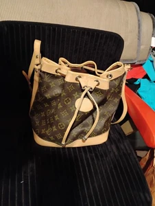 Bolso Bucket Noe Vintage Louis Vuitton con Cordón - Imagen 1 de 10