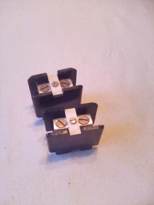 Lot Of 2 Curtis Milwaukee 1 Circuit Connection Barrier Strip - Image 1 of 4