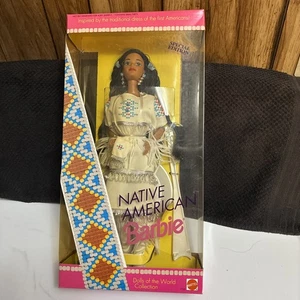 Barbie Puppen von World Indianer Indianer Mattel - Bild 1 von 16