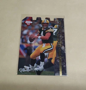 1995 Collector's Edge Excalibur #102 Brett Favre Die Cut Green Bay Packers - Picture 1 of 1