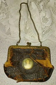 Cartera de cambio de cuero camafeo vintage antigua para mujer con cadena ~ cuero desmoronado - Imagen 1 de 8
