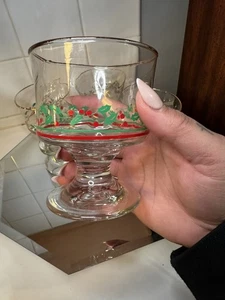 1987 Arby's Christmas Holiday Parfait Glasses Set of 4 Libbey Dessert Glasses - Picture 1 of 8