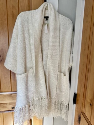 Capa suéter franja frontal aberta Banana Republic nova com etiquetas - Imagem 1 de 4