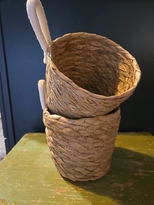 Körbe. 2 handgewebte Naturstroh Aufbewahrung.  Wandbehang. Deko Organizer - Bild 1 von 7